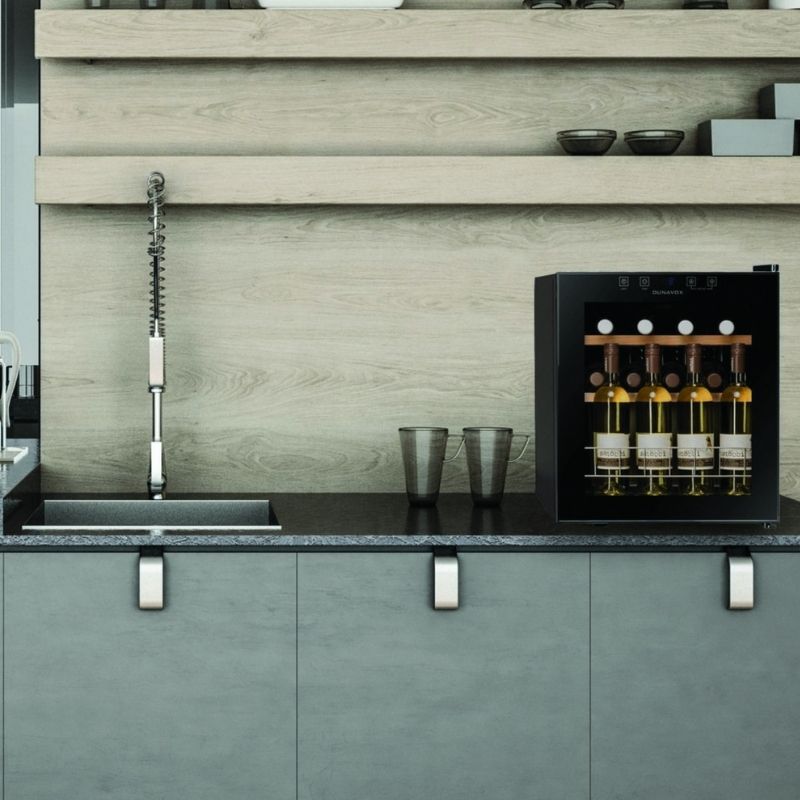 Dunavox Vrijstaande Wijnkoelkast | DXFH-16.46 | 16 Flessen | 1 Zone - Wijn-Koelkast