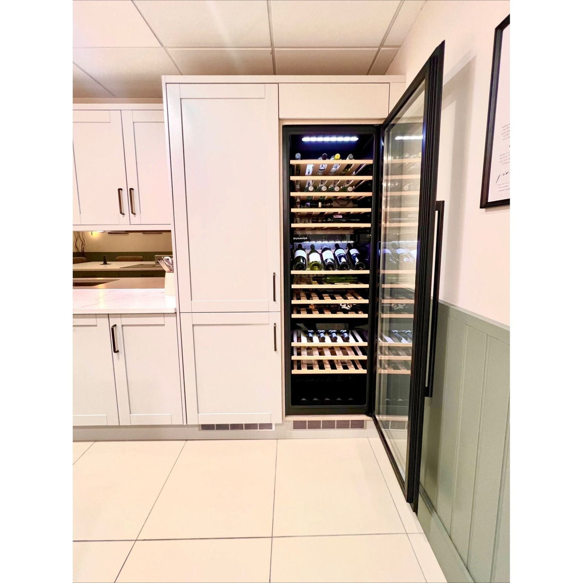 Dunavox DX-89.246TB Inbouw Wijnkoelkast | 3 Zones, foto 7